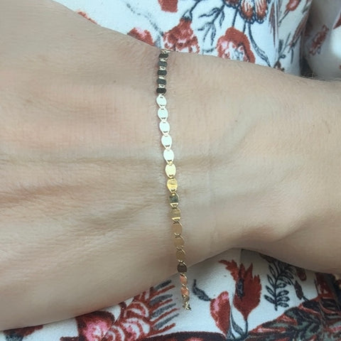 Bracelet 10K Solid Gold Dainty Buckle Valentina