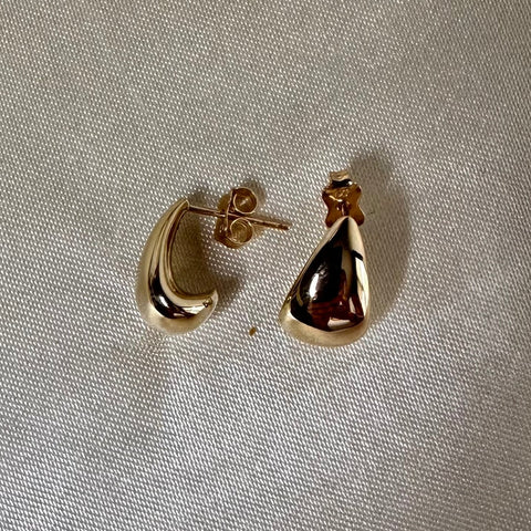 10K Solid Gold Stud Earrings Flat Teardrop 9x14mm 12