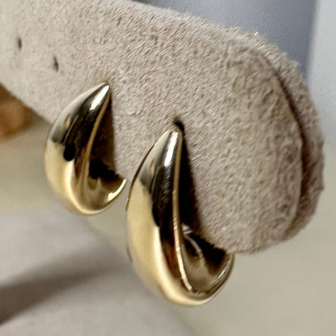 10K Solid Gold Stud Earrings Flat Teardrop 9x14mm 3