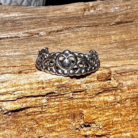 Sterling Silver heart ring 8mm width heart  shaped tiara