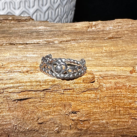 8 Sterling Silver heart ring 8mm width heart  shaped tiara