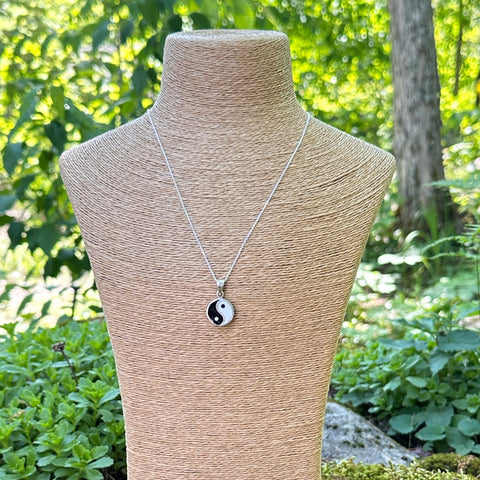 Sterling Silver smooth yin yang stone pendant 3