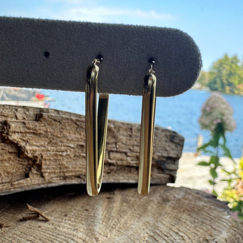 6 Earrings 10K Solid Gold Triangle Shape Bunny Closure 