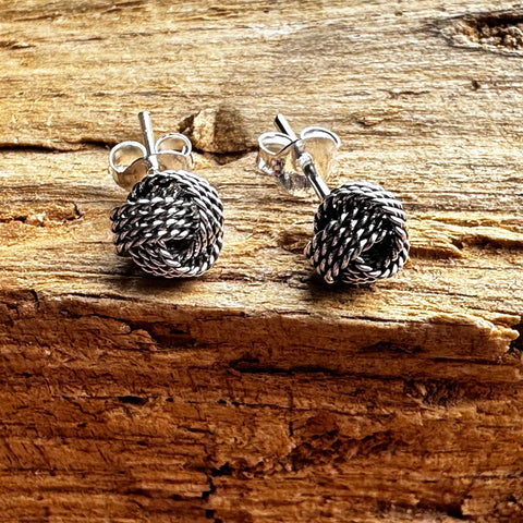 Love knot oxidized sterling silver frame size 4 mm 6 mm 8 mm 10 mm in diameter