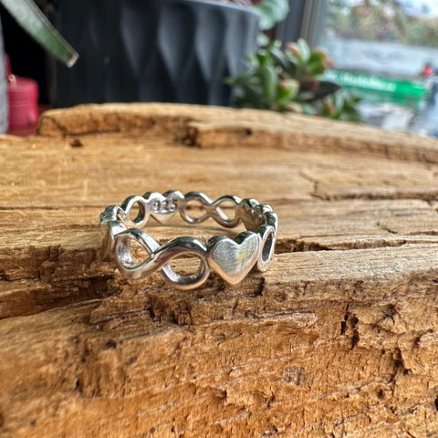 9 Sterling Silver heart and infinity ring 5mm width