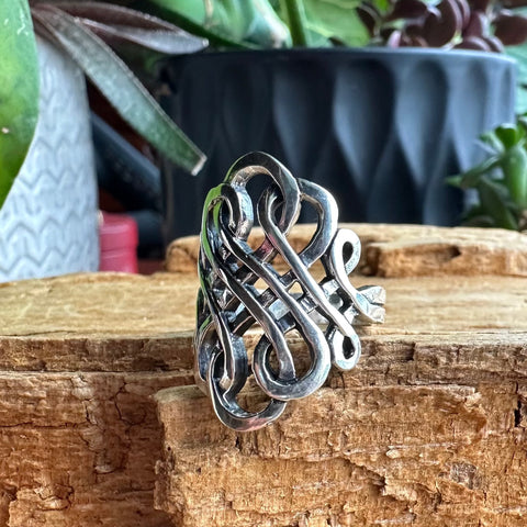 9 Ring Sterling Silver Swirl Celtic Infinity Swirl