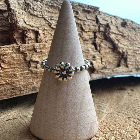 5 Ring Sterling Silver dainty flower