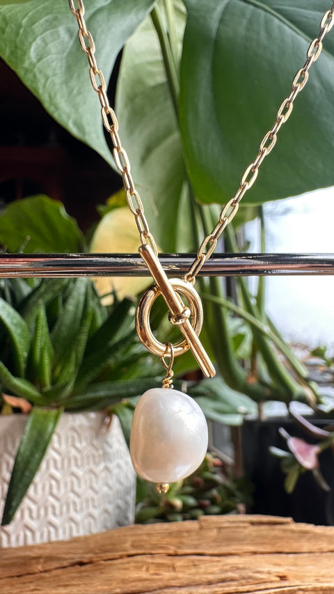 Sterling Silver Gold Plated ZEPHRYA Pearl Paperclip Toggle Necklace 8