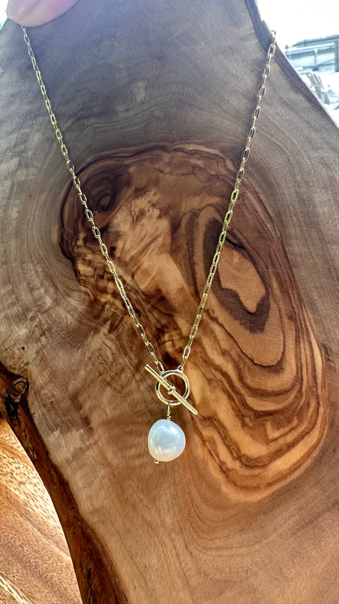 Sterling Silver Gold Plated ZEPHRYA Pearl Paperclip Toggle Necklace 3