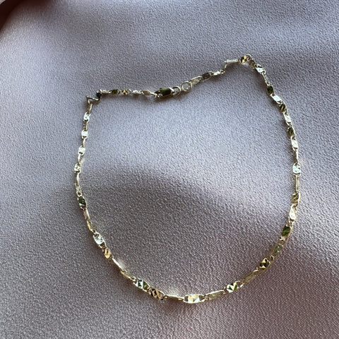Solid gold 10K ANIKA'S anklet made from rectangular plates connected to each other, diamond-cut for extra sparkle 10" 8