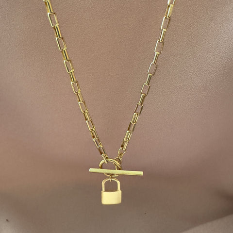 solid gold necklace Padlock locket front toggle  closure 