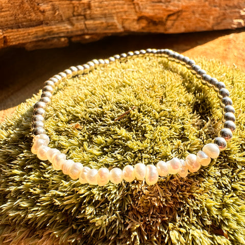 7 SERENA Sterling Silver Elastic Bracelet Freshwater Pearl