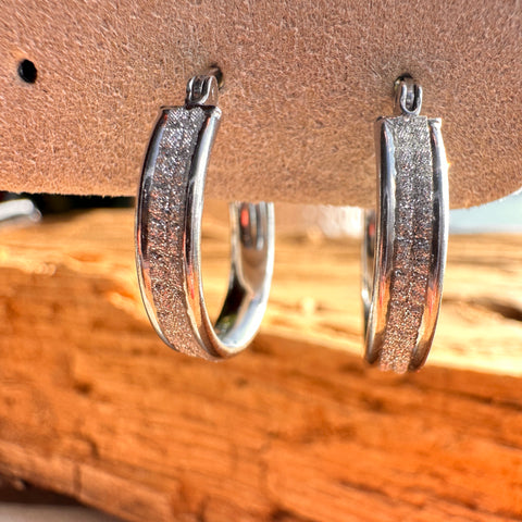 10 Sterling silver with rhodium plated hoop earring 18x4 mm Medium size