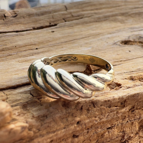 Ring 10K Gold Croissant style M size