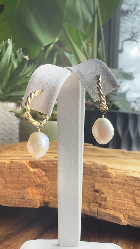 Dangling Pearl earrings twisted hoop Vermeil gold plated on sterling 4
