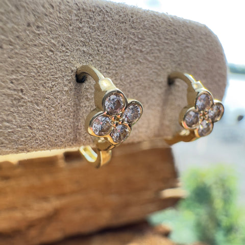 Earrings DAISY 10K Gold, 6mm Flower with Cubic Zirconia