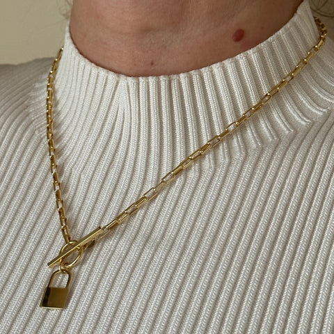 solid gold necklace Padlock locket front toggle  closure  5