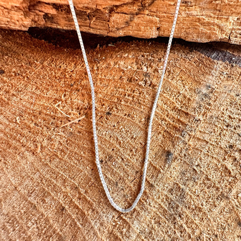 5 0.7mm Box Chain Sterling Silver Diamond Cut
