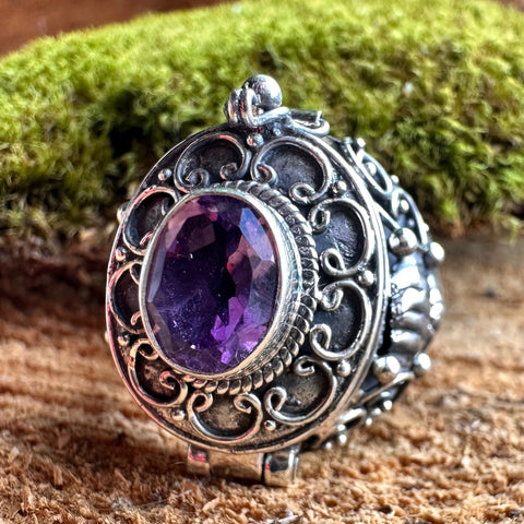 Sterling silver 6x8mm amethyst poison ring 21mm width 3.5mm band 3
