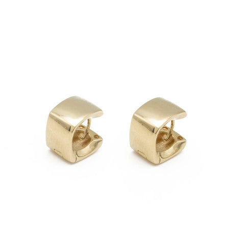 Introducing our stunning 10K Solid Gold Square Hoop Earrings 2