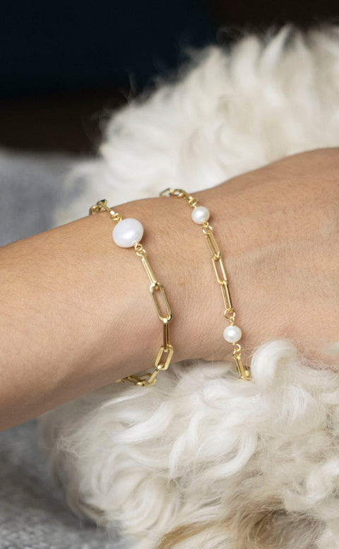 10K Solid Gold Paperclip Pearl Bracelet