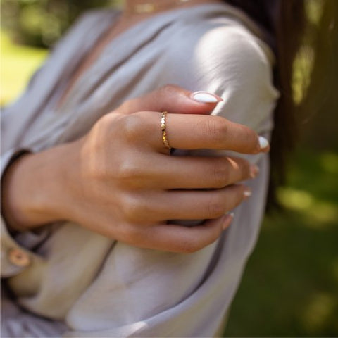 Ring 10K Solid Gold Dotted