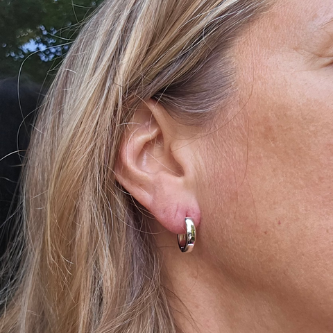 Sterling silver with rhodium, round hoops, 4x15mm with 5.5mm 6 thickness 7