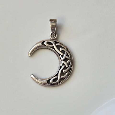 Sterling Silver pendant crescent Moon with design f