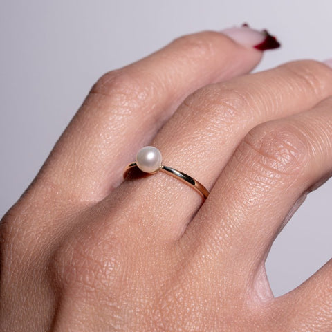 Ring 10K Solid Gold fresh water pearl
